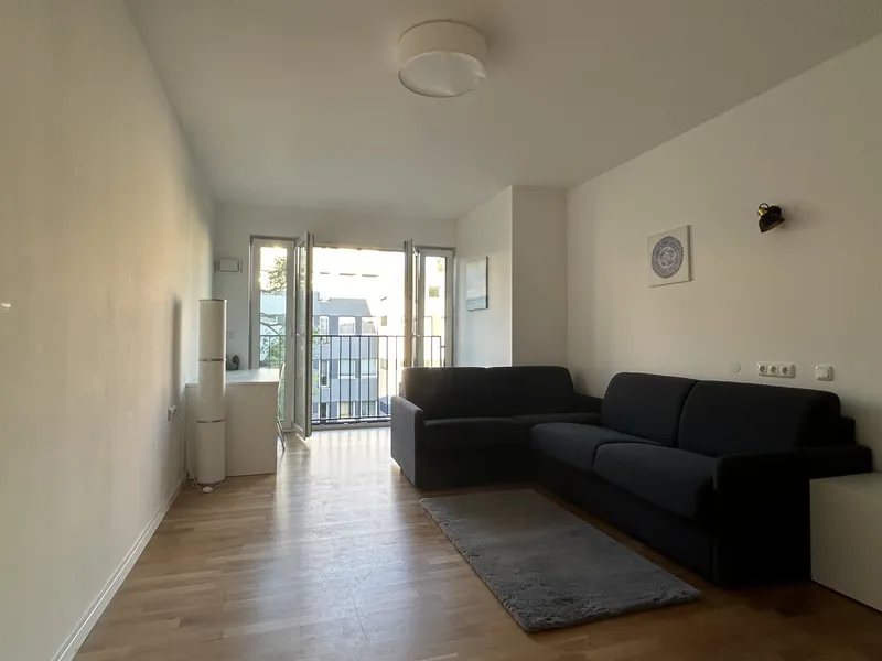 Fully Furnished 1-Room Apartment in Charlottenburg / Vollmöblierte 1-Zimmer-Wohnung — photo 1